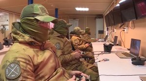 Пилотһыҙ системалар ғәскәрҙәрендә  кем хеҙмәт итә ала?