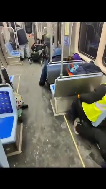 🔴США*. Прогулка по метро в Чикаго🙂🔴 смотреть онлайн