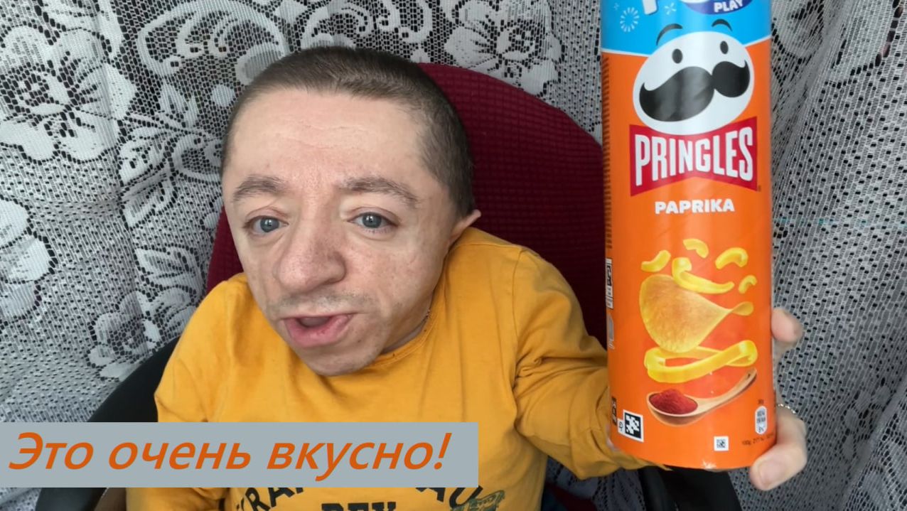 Мукбанг / Впервые пробую чипсы Pringles Paprika смотреть онлайн