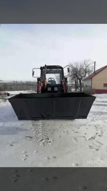 МТЗ и погрузчик Harvest 1300 смотреть онлайн