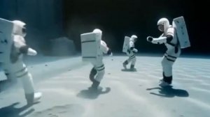 Американцы опять на Луне Americans are back on the moon