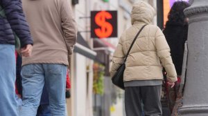 Доллар США стремительно слабеет. Что нужно знать