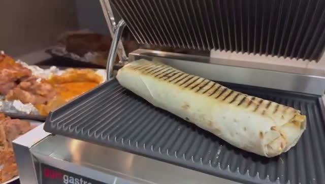 ГОТОВЬ ШАУРМУ ТОЛЬКО ТАКИМ МЕТОДОМ смотреть онлайн