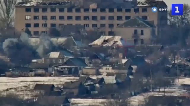 Артиллеристы уничтожили опорный пункт ВСУ на правом берегу Днепра смотреть онлайн