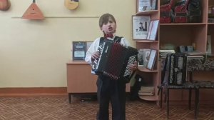 Что подарить на 23 февраля?