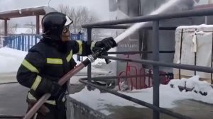 Пожар в пункте выдачи заказов в Свердловской области полностью ликвидирован