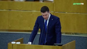 Алиханов: доля российских товаров на рынке легкой промышленности должна составить 65% к 2036 году