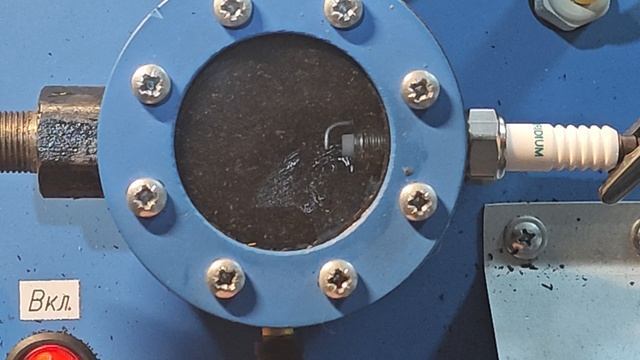 Свечи зажигания DENSO SK20R11 сделано в Китае проверяем под давлением в барокамере.
tgzap.com