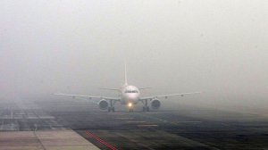 Четыре самолета ушли на запасные аэродромы из-за тумана в аэропорту Махачкалы