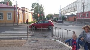 1191 28.05.2021 г Орёл Горького ул. Тургенева стела обелиск костёл 7 Ноября ОГТРК музей Русский стил