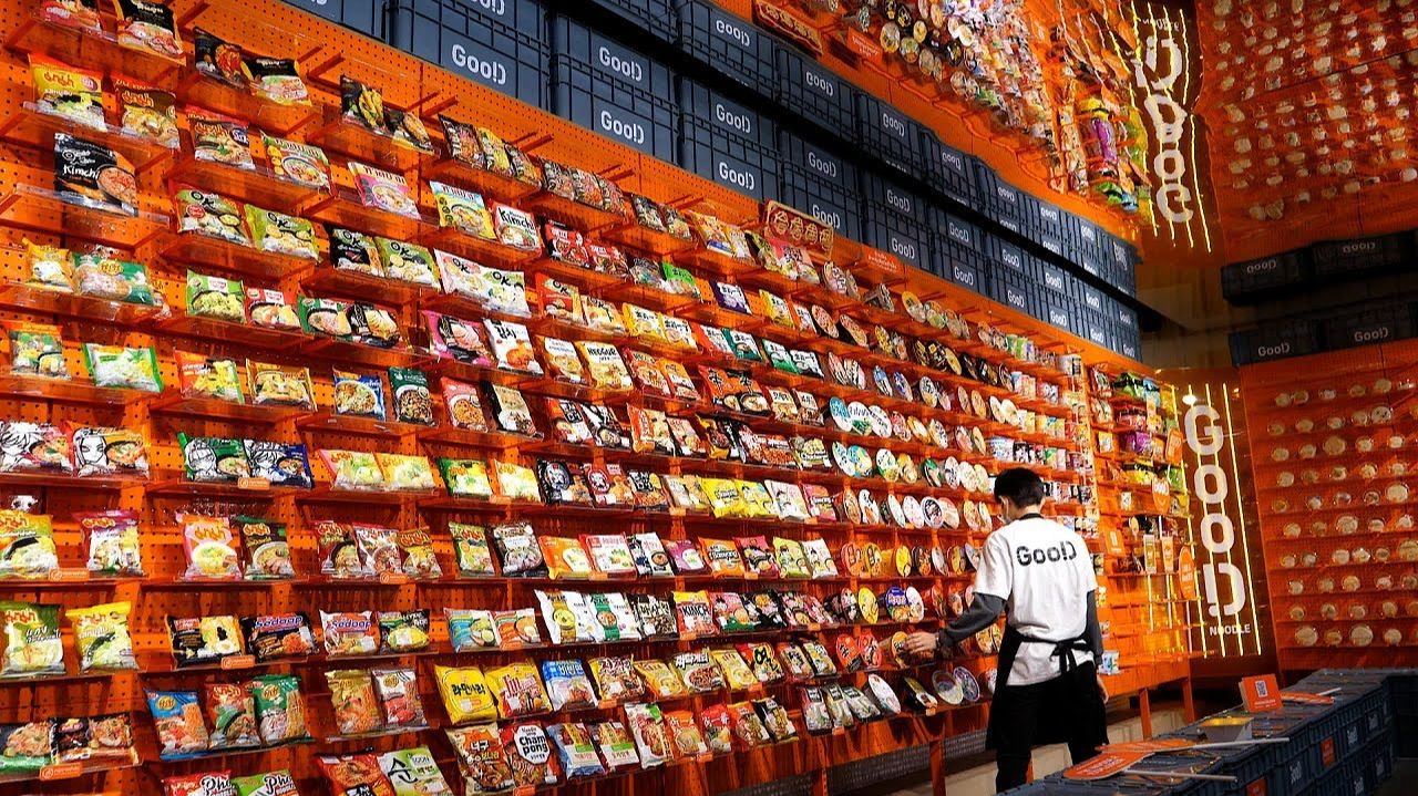 Весь автоматический рамен в мире здесь - Бангкок, Таиланд смотреть онлайн