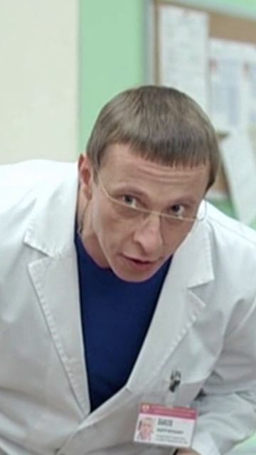 Титьки тревожить должен сильнейший