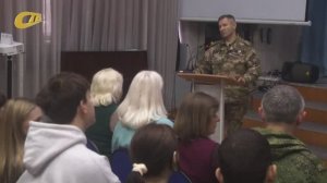 УРОК МУЖЕСТВА ПРИ УЧАСТИИ БОЙЦА СВО И ВОЕННОГО ИНСТРУКТОРА ПРОШЕЛ В ЖПК