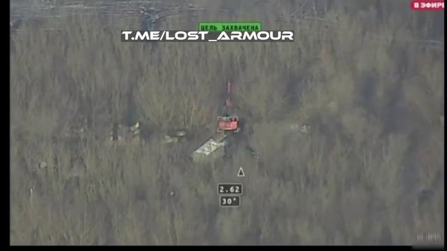 Ланцет поражает технику Всу при оборудовании позиций в районе н.п. Зеленое Запорожской💥🇷🇺👊 смотреть онлайн