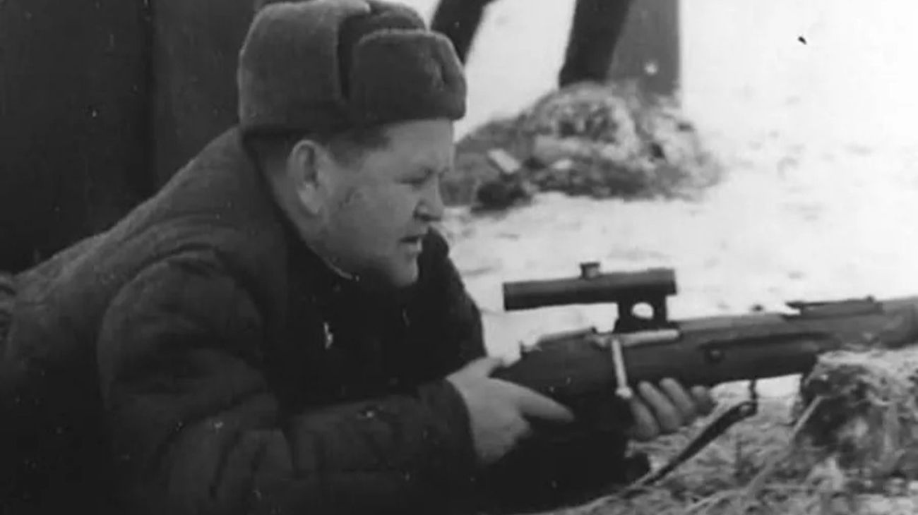 Час мужества «Снайпер Василий Зайцев - легенда Сталинграда» смотреть онлайн