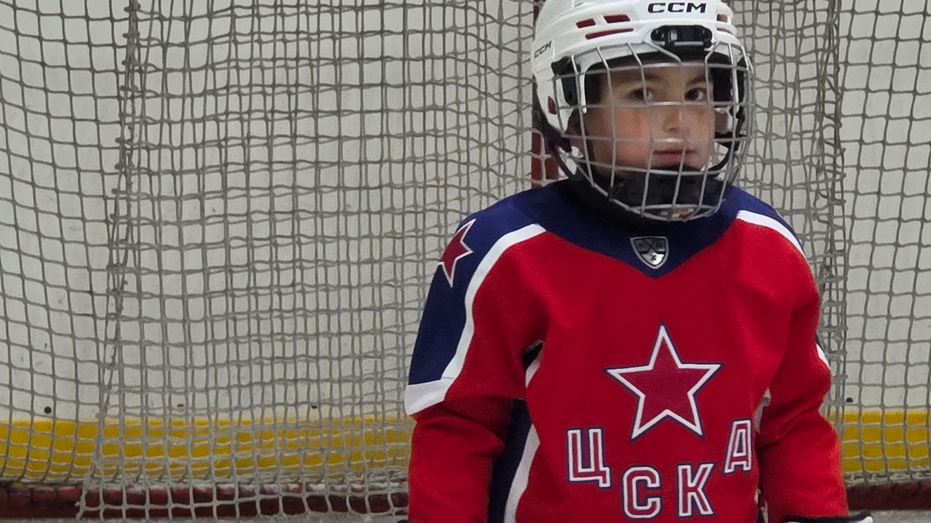 Юный хоккеист смотреть онлайн