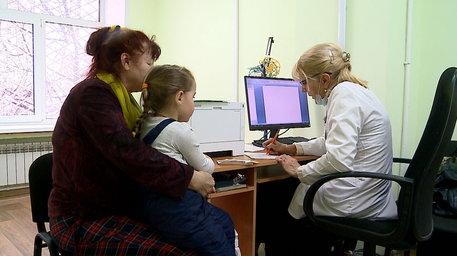 (Рыбинск-40) ПРИЁМ ОБЛАСТНЫХ ВРАЧЕЙ смотреть онлайн