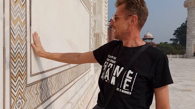 Мечты должны сбываться!Сам потрогал! смотреть онлайн