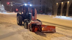 Во власти стихии: в Мытищах продолжают бороться со снегом