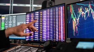 Эксперт назвал основные шаги для первых инвестиций