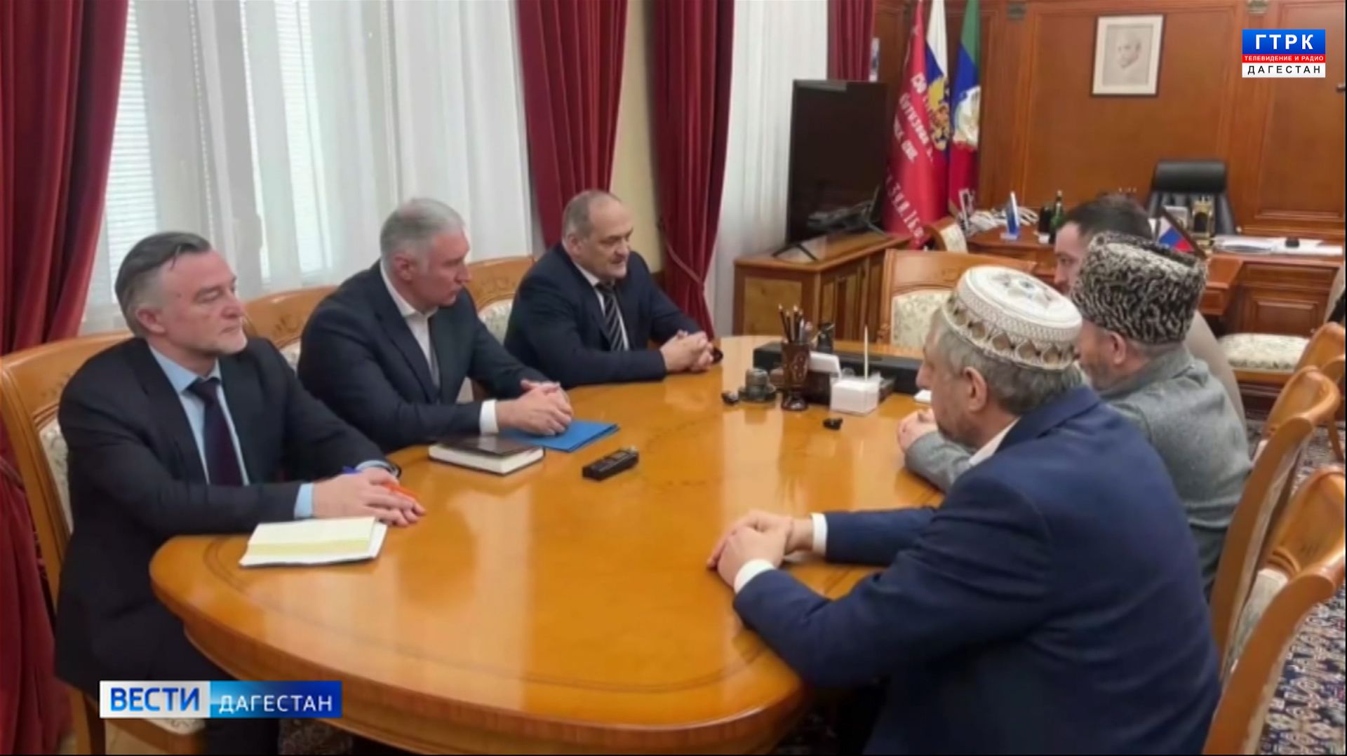 Диалог в самом многонациональном и многоконфессиональном регионе России это – не просто слово смотреть онлайн