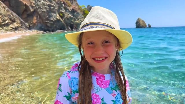 Настя учится заботится о своем щенке смотреть онлайн