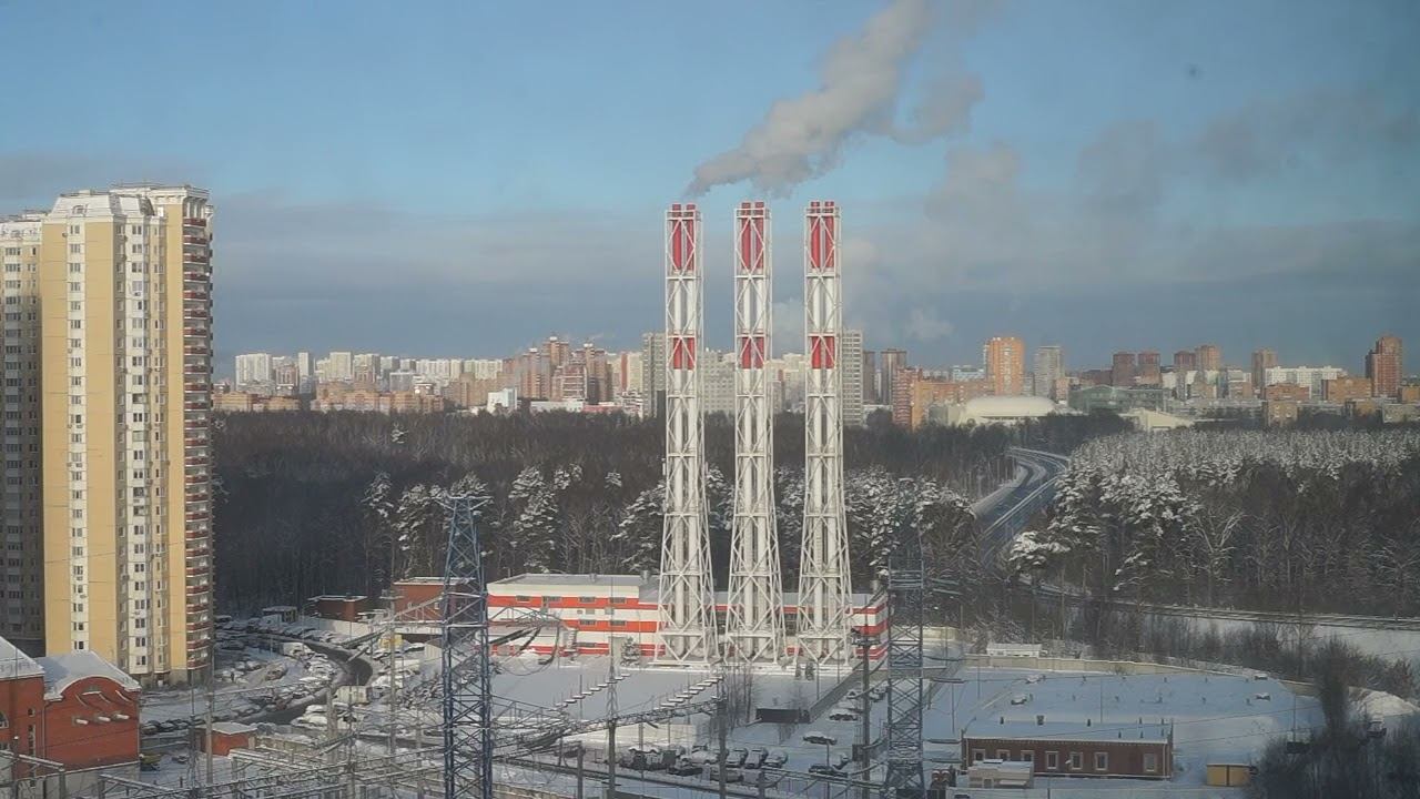 Дневной вид на Москву из окна  снег трубы дым  Фон для работы сна  15 мин