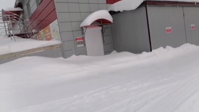 Жизнь пенсионеров. Замерзаем . Пошла в строительный магазин. смотреть онлайн