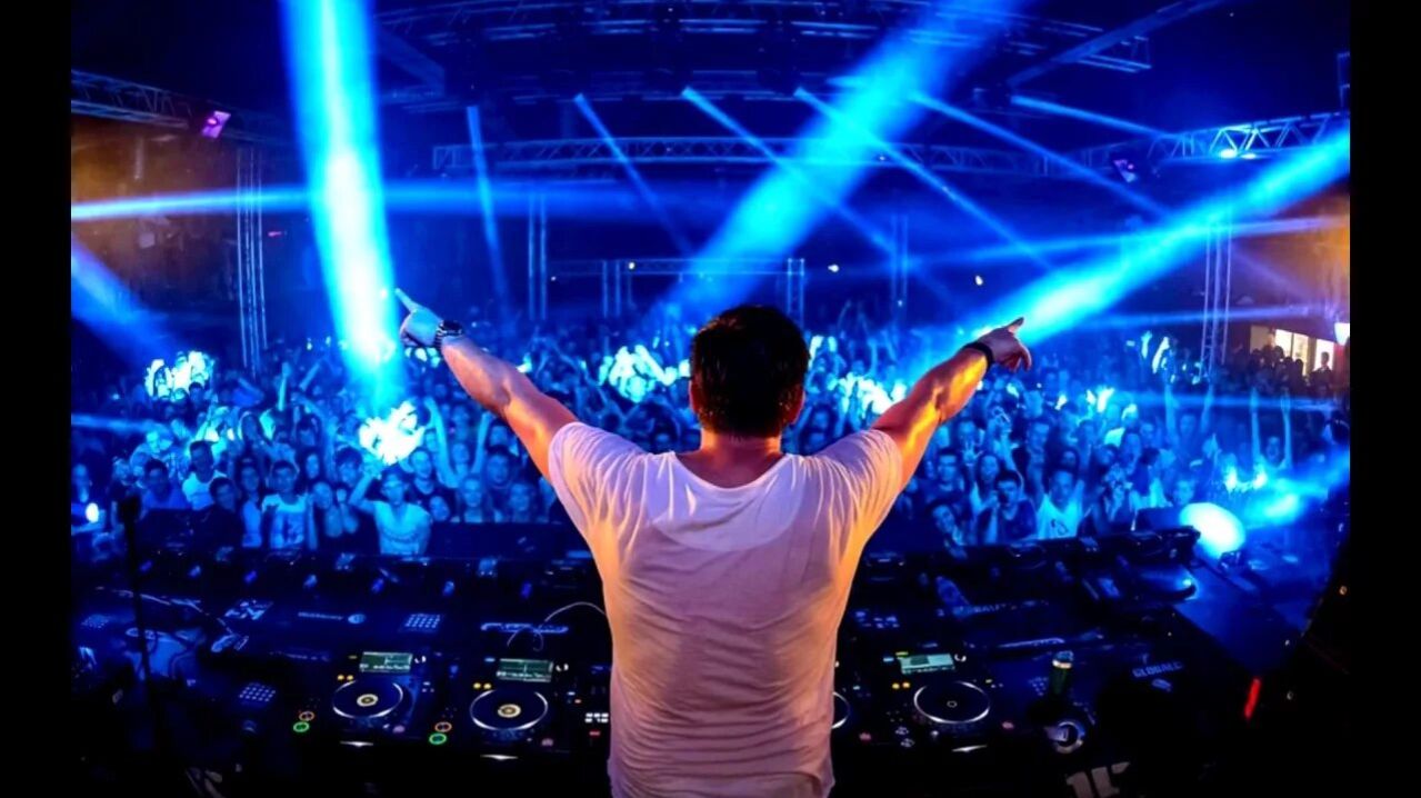 Музыка смотреть онлайн