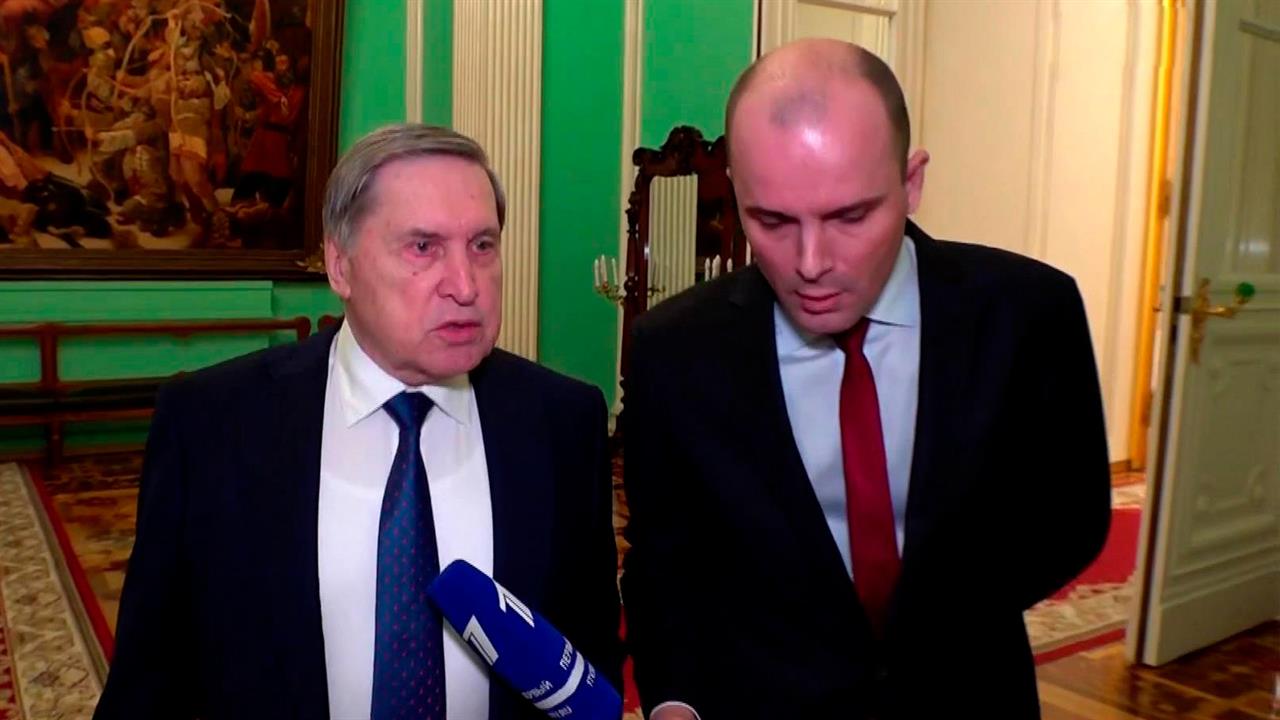 Ушаков заявил, что с РФ гарантии безопасности Украины никто не согласовывал. смотреть онлайн