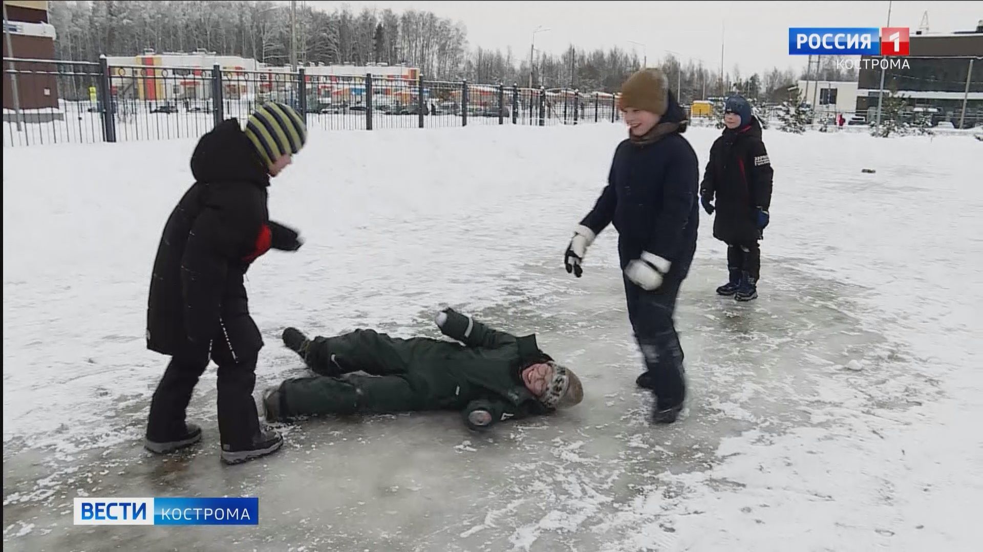 Ревизоры проверили ледовые катки Костромы – все гладко смотреть онлайн