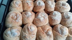 Сладкие булочки! И пирог с капустой!