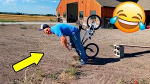 ПОДБОРКА ПРИКОЛОВ Я РЖАЛ ДО СЛЕЗ, ЛУЧШИЕ ПРИКОЛЫ 2025 СМЕШНЫЕ ВИДЕО, ДЕВУШКИ , ПОДБОРКА ПРИКОЛОВ