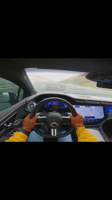 Максимальная скорость на автобане EQS 580 смотреть онлайн