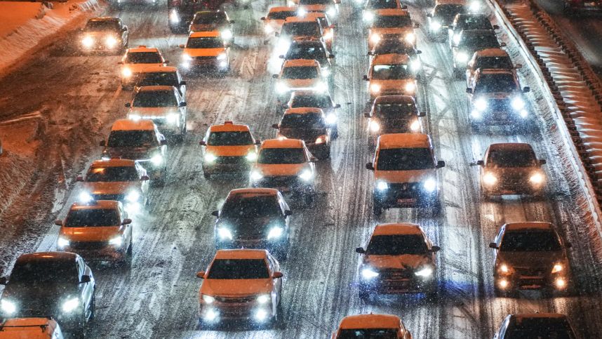 Снегопад в Москве может побить рекорд 70-летней давности смотреть онлайн