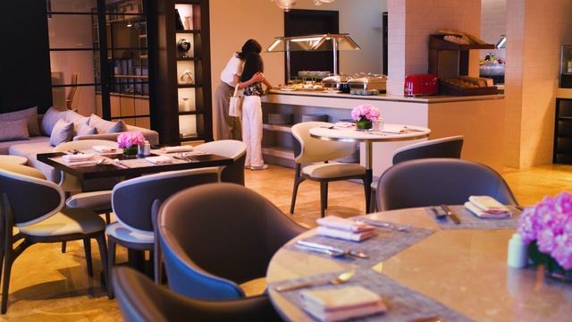 Amwaj Rotana Jumeirah Beach 5* смотреть онлайн