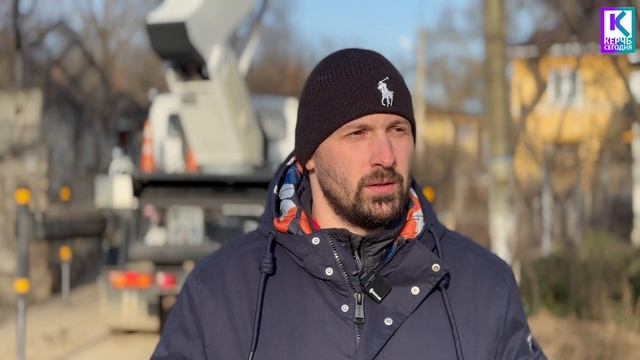 В Керчи устанавливают новые декоративные фонари смотреть онлайн