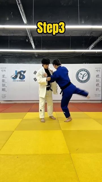 토네이도 허리대돌리기 하는 법!! Tornado O-guruma Tutorial🤩 смотреть онлайн