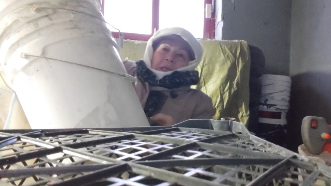 Закуталась и в сарай за...// пирожки с духовки // смотреть онлайн