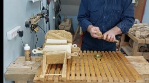 Покрытие маслом разделочных досок,солонок.