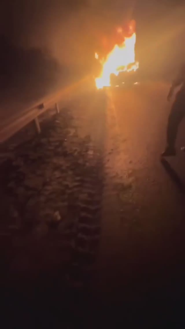 Трасса Павлоград — Красноармейск под прицелом наших FPV расчетов смотреть онлайн