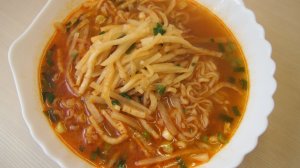 50 оттенков рамёна: выпуск #31 Му Па Рамён (무 파 라면) - рамён с редькой и луком.