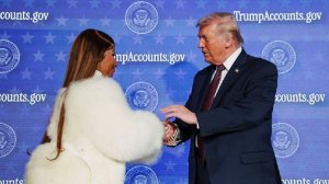 Трамп заявил о желании отрастить ногти после встречи с Ники Минаж