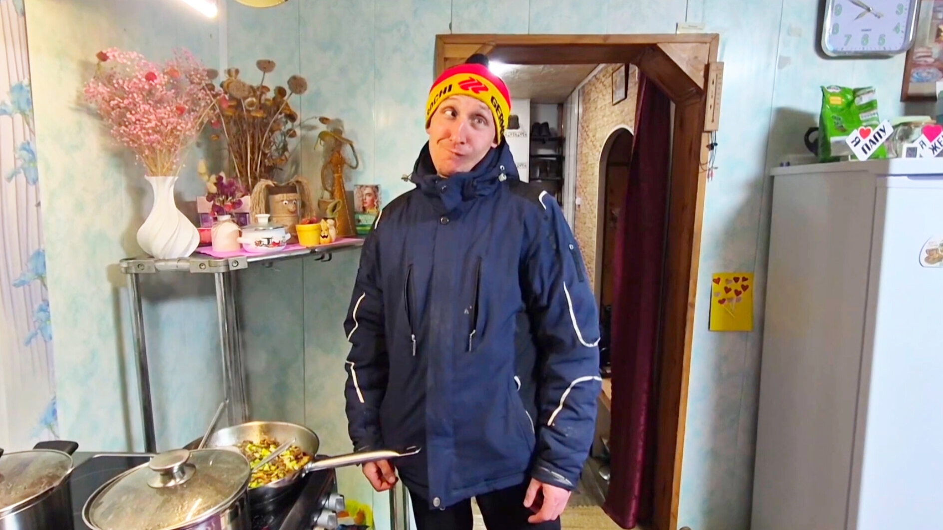 ЧЕКНУТАЯ СЕМЕЙКА,КАНАЛ О НАШЕЙ ЖИЗНИ смотреть онлайн