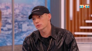 Гость программы — стендап-комик в амплуа гуру мотивации — Кирилл Коучев