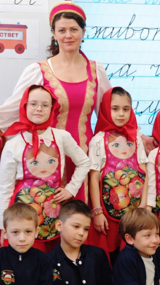 НЕДЕЛЯ МАТРЁШКИ В ШКОЛЕ: Как первоклассники 1 Б удивили всех! Фестиваль народного искусства.