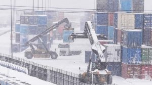 Песков назвал ОАЭ главным торговым партнером России