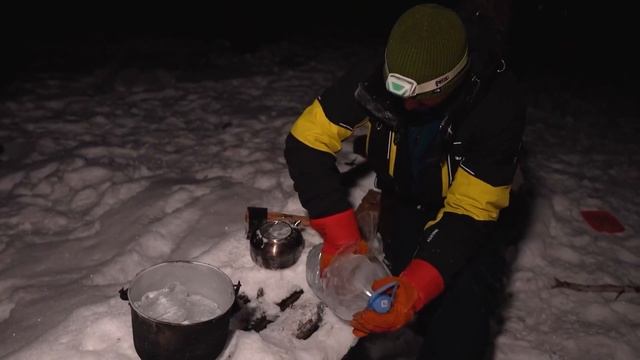 [Frost] - Ночь в лесу в -23 без палатки смотреть онлайн