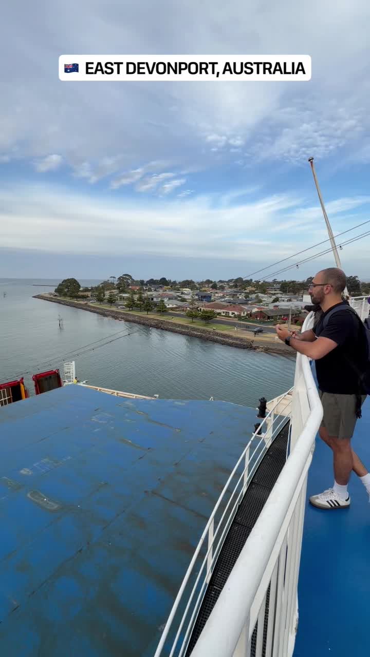Заходим в Девонаорт, Тасмания смотреть онлайн
