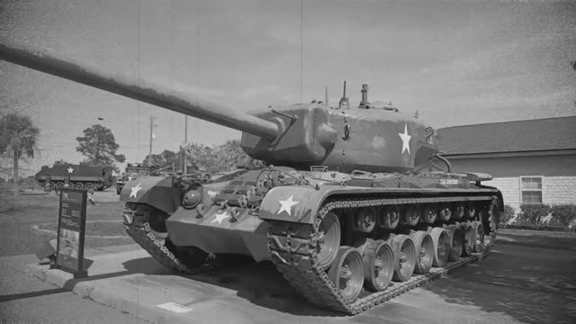 Т30_ Семьдесят пять тонн ярости и самая мощная пушка в истории тяжелых танков США! смотреть онлайн